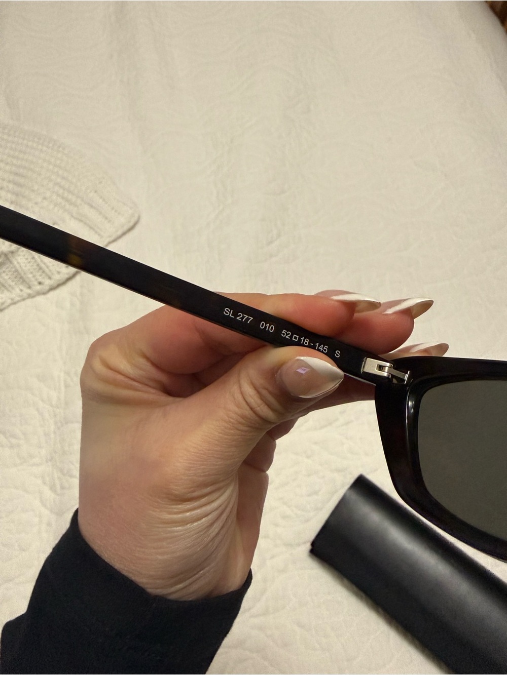 Saint Laurent Black Cat-Eye Sunglasses - Picture 4 of 5